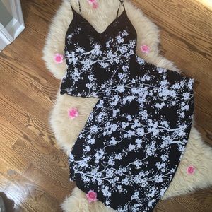 Floral black and white XOXO matching skirt set.